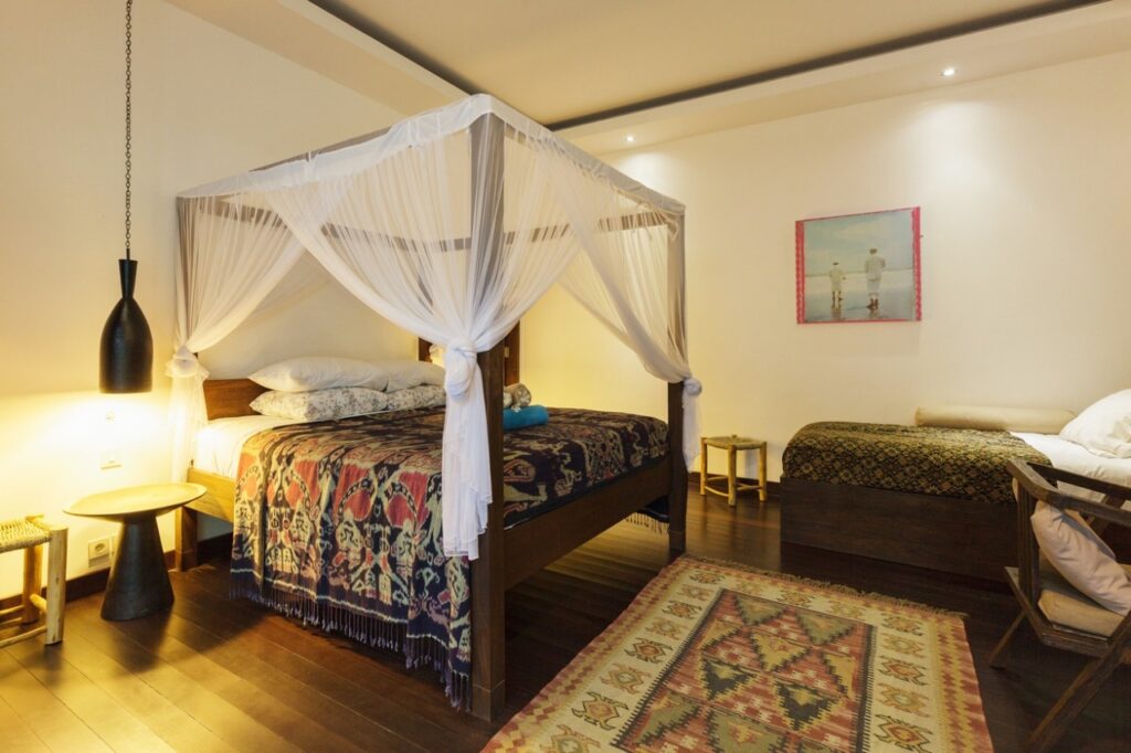 080EC2ED-1843-4554-BA60-399B765351F2